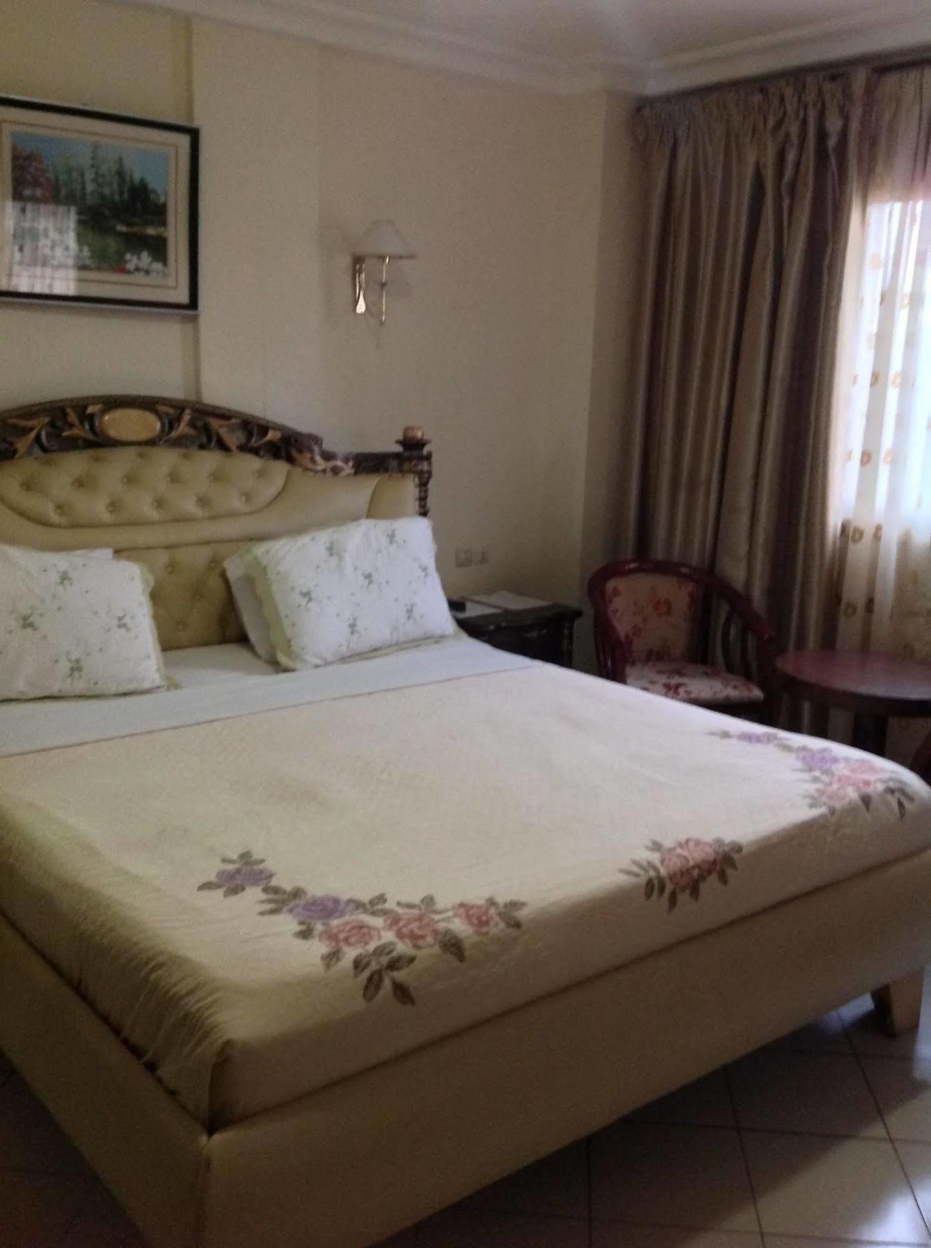 Faso Hotel Ouagadougou Luaran gambar