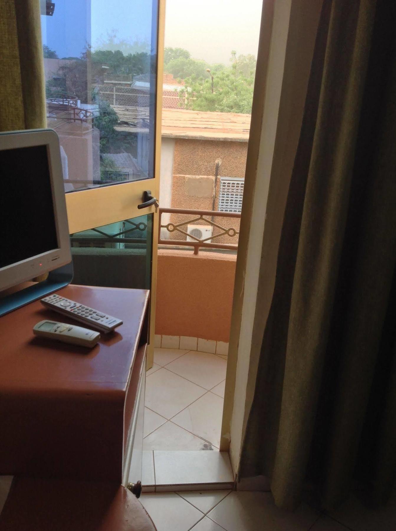Faso Hotel Ouagadougou Luaran gambar